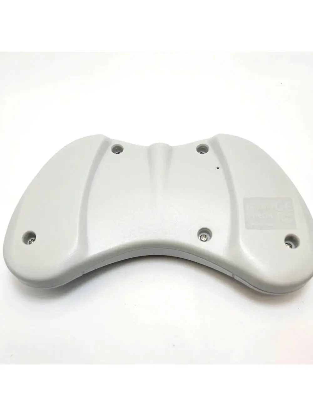 Retro-Bit 2.4GHz V2 Wireless Controller 8-Button Sega Saturn, Genesis Mini White